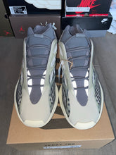 Load image into Gallery viewer, Adidas Yeezy 700 V3 'Fade Salt'