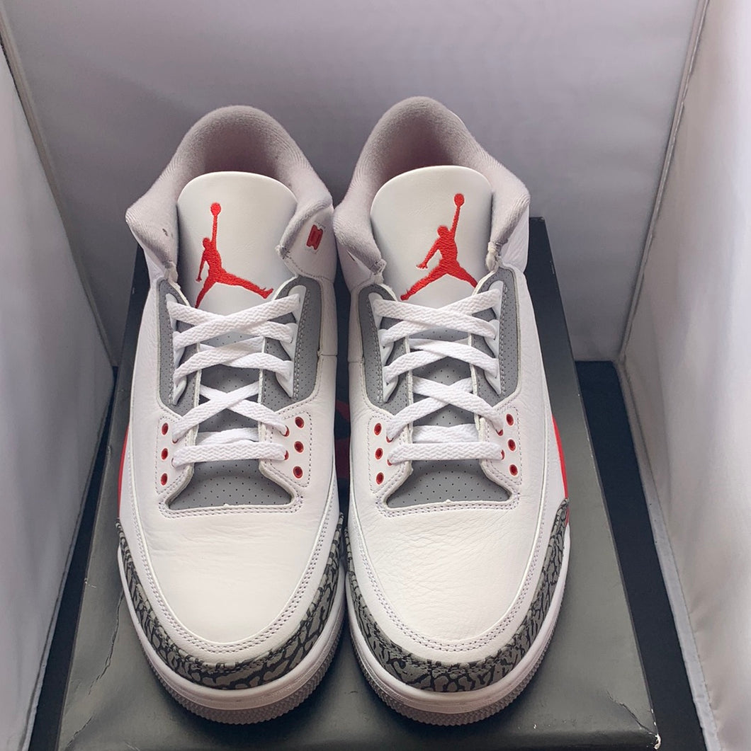 Air Jordan 3 Retro “Fire Red 2022” size 13