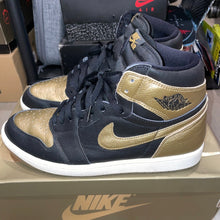 Load image into Gallery viewer, Air Jordan 1 Retro High OG 'Gold Toe'
