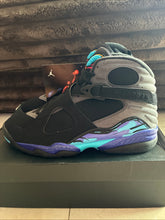 Load image into Gallery viewer, AIR JORDAN 8 RETRO “GRAPE” SIZE 12
