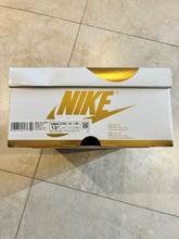 Load image into Gallery viewer, Air Jordan 1 OG Hi W “Metallic Gold” size 13.5W/12M
