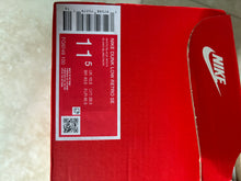 Load image into Gallery viewer, Nike Dunk Low Retro SE 'Panda'
