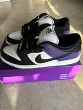 Load image into Gallery viewer, Nike SB Dunk Low Pro 'Court Purple'
