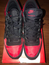 Load image into Gallery viewer, Nike Air Internationalist Mid &quot;Bred&quot; size 11.5 *preowned*
