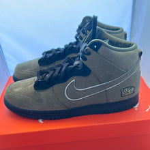 Load image into Gallery viewer, Nike Dunk Hi SP “Tiger” 2022 size 11.5
