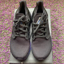 Load image into Gallery viewer, Adidas UltraBOOST 20 *preowned* size 9.5
