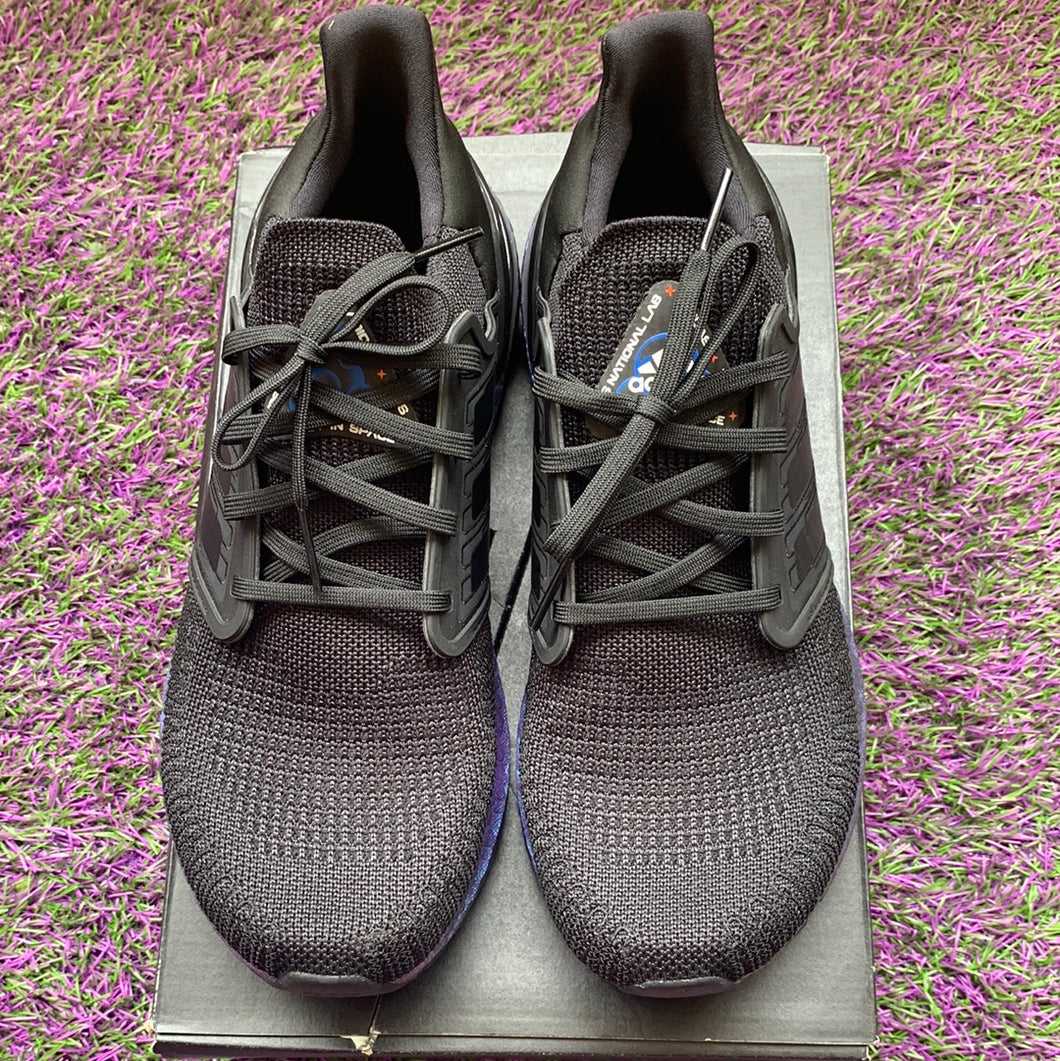 Adidas UltraBOOST 20 *preowned* size 9.5